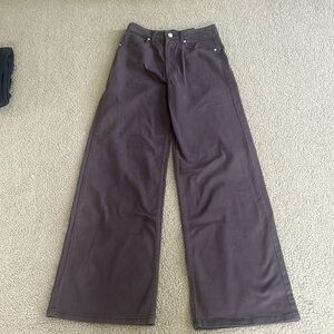 H&M (DIVIDED) brown wide leg jeans.